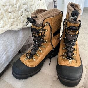 SOREL - Men's Conquest Waterproof Insulated Winter Boot Size 9.5